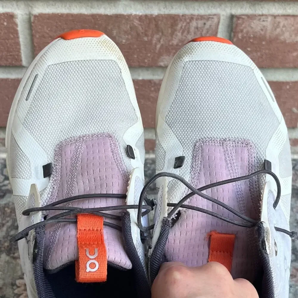 On Running brand model